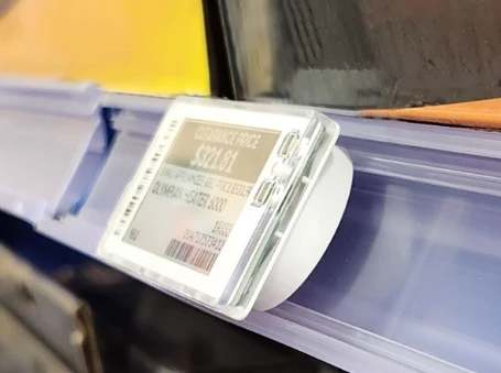 Como instalar etiquetas de prateleira eletrônica?