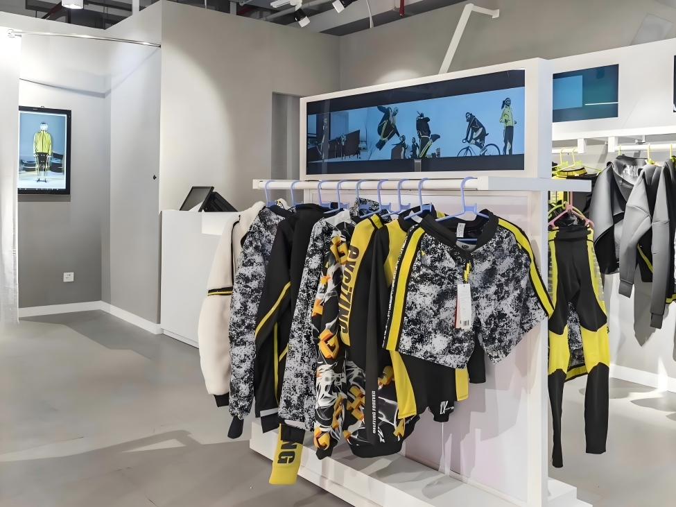 Fashion Retail Fashion Retail